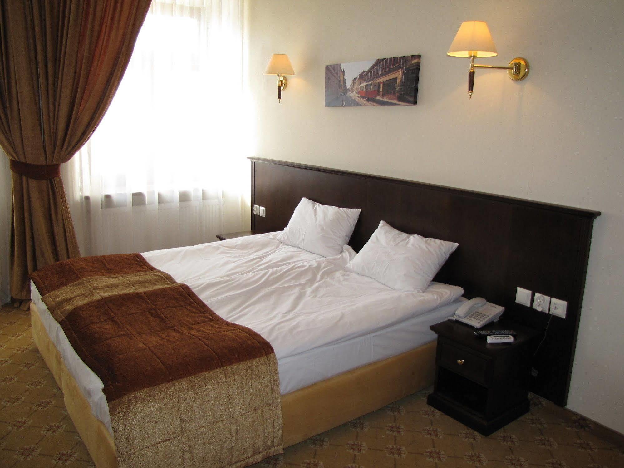 Bed and Breakfast Rezydencja Cleopatra Lublin Exterior foto