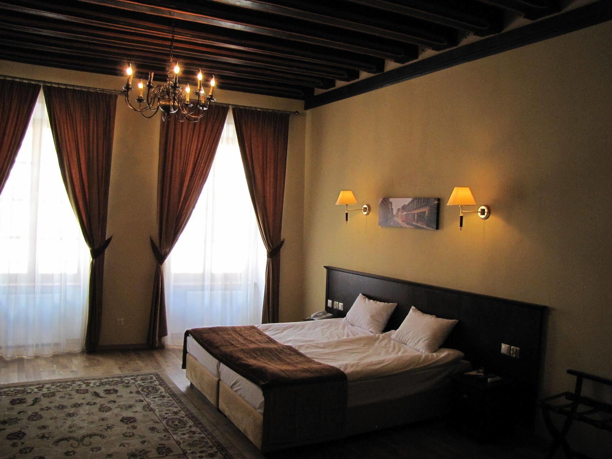 Bed and Breakfast Rezydencja Cleopatra Lublin Exterior foto