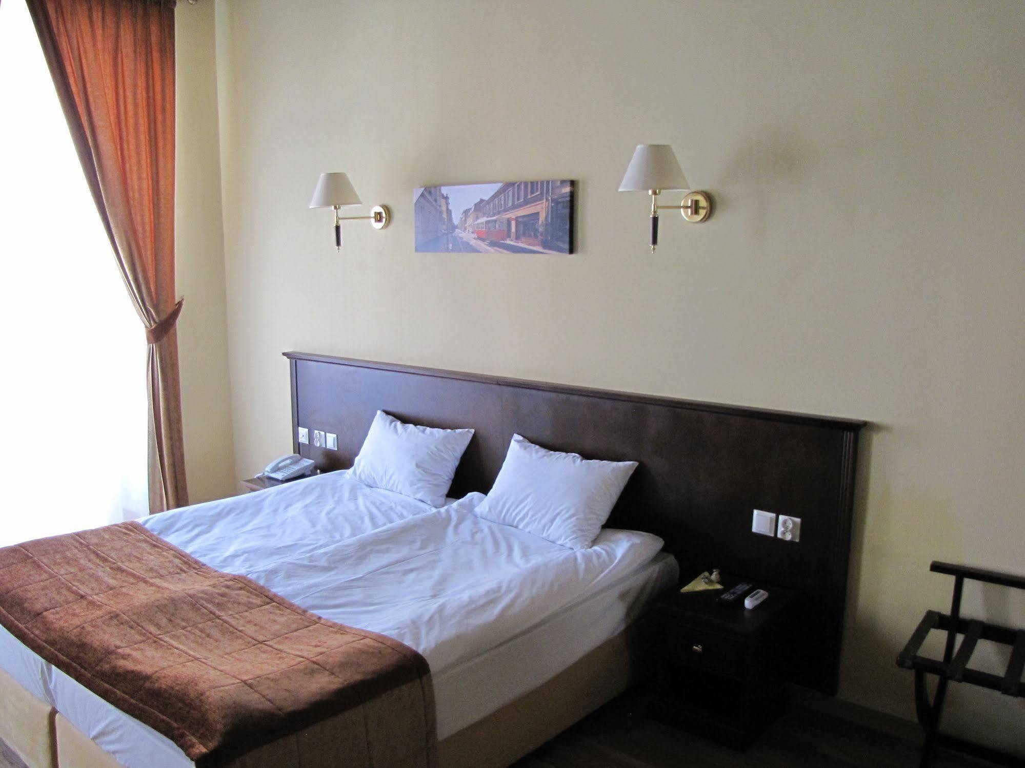 Bed and Breakfast Rezydencja Cleopatra Lublin Exterior foto