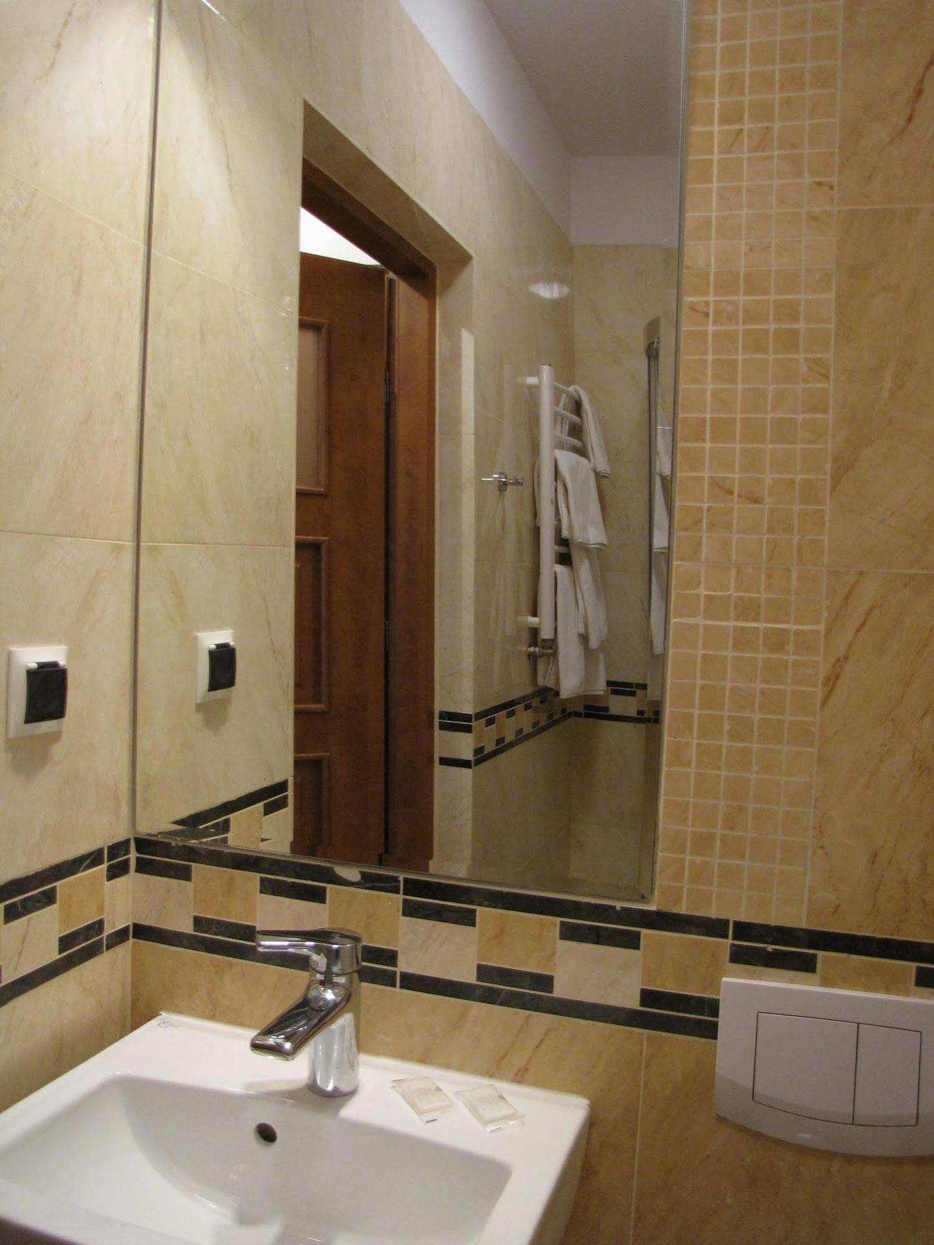 Bed and Breakfast Rezydencja Cleopatra Lublin Exterior foto