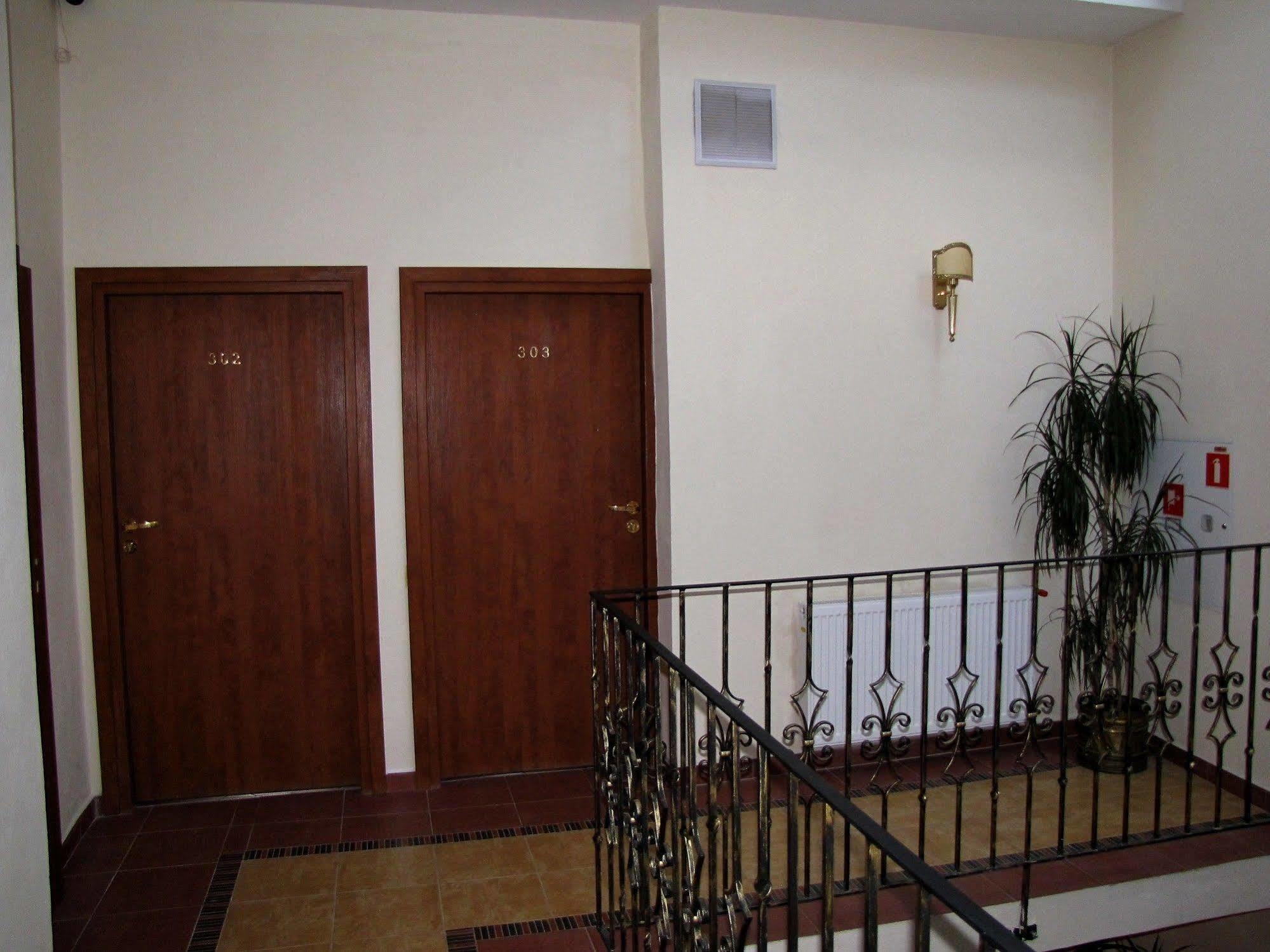Bed and Breakfast Rezydencja Cleopatra Lublin Exterior foto